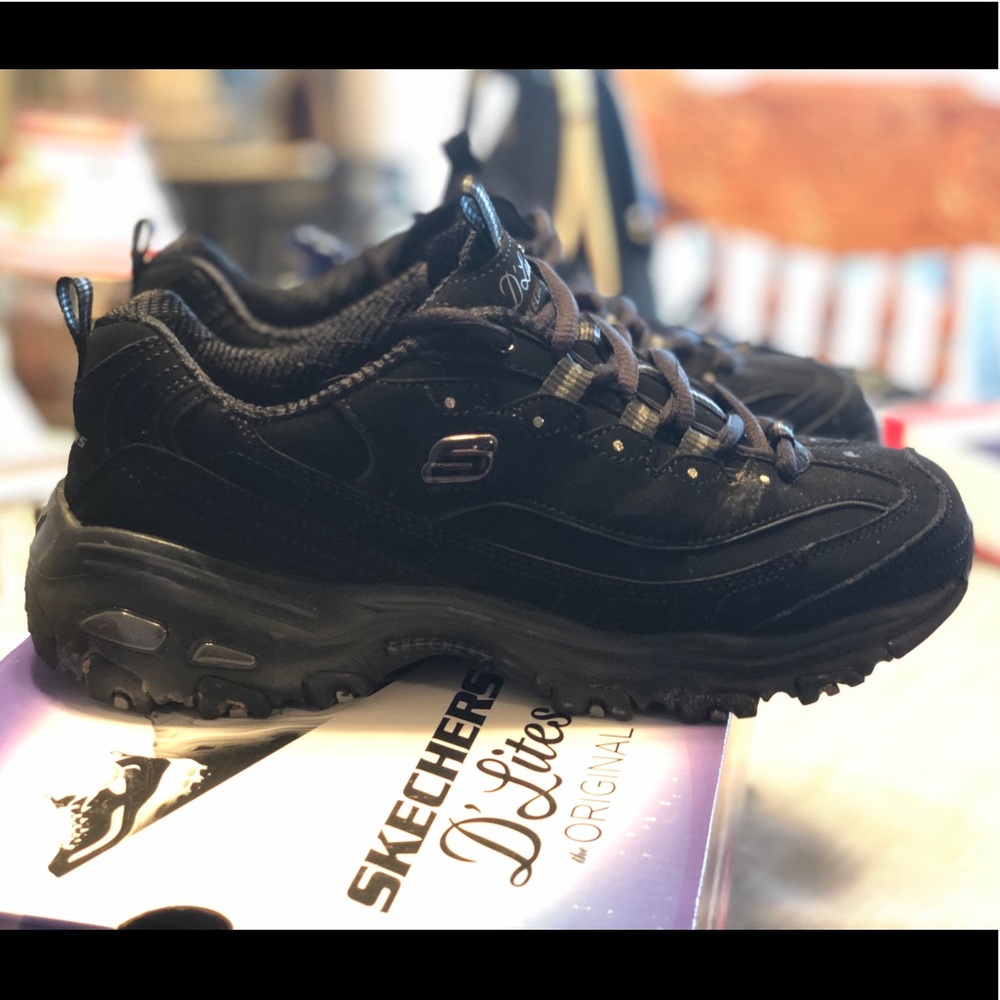 Skechers Black D’Lites Sneakers